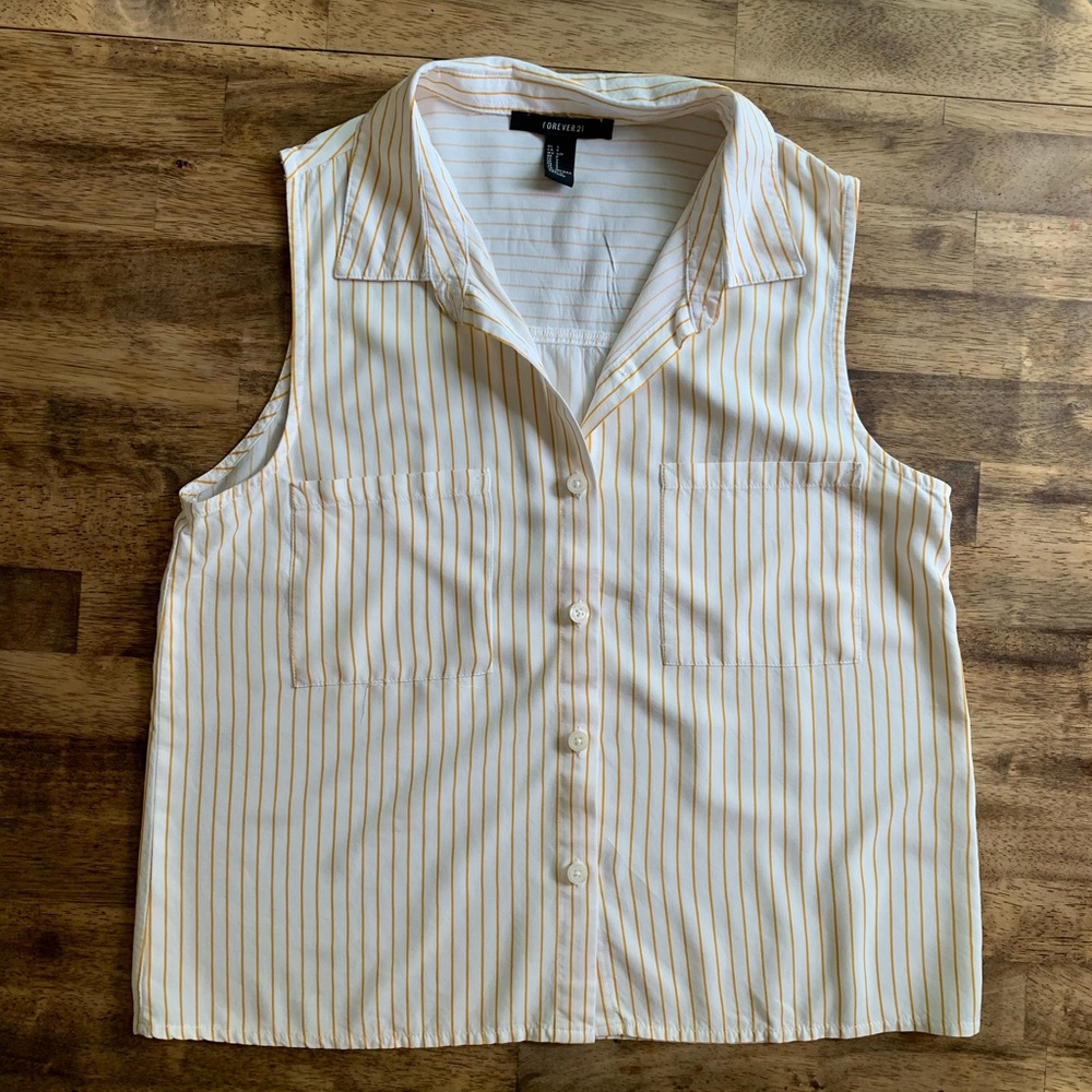 Button-down Top